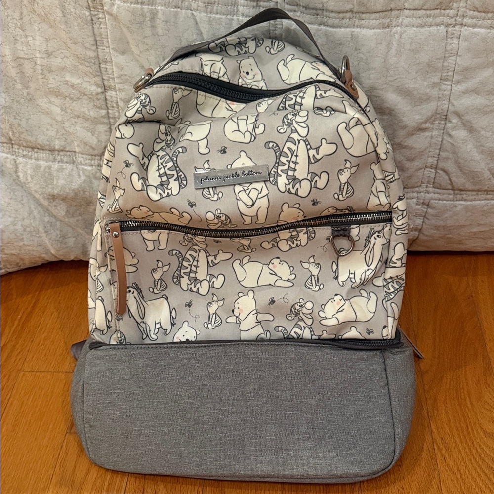 Petunia Pickle Bottom Cream and Gray, Winnie the Pooh Print Diaper bag